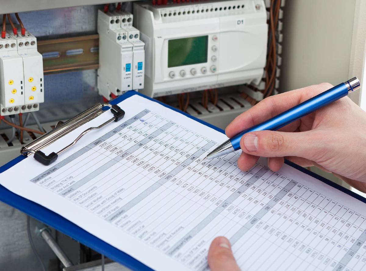 Electrician in Mitcham and South West London Electrician in Mitcham and South West London